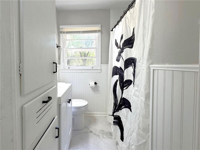 Building Photo - 4657 Barbara Mitchell Dr