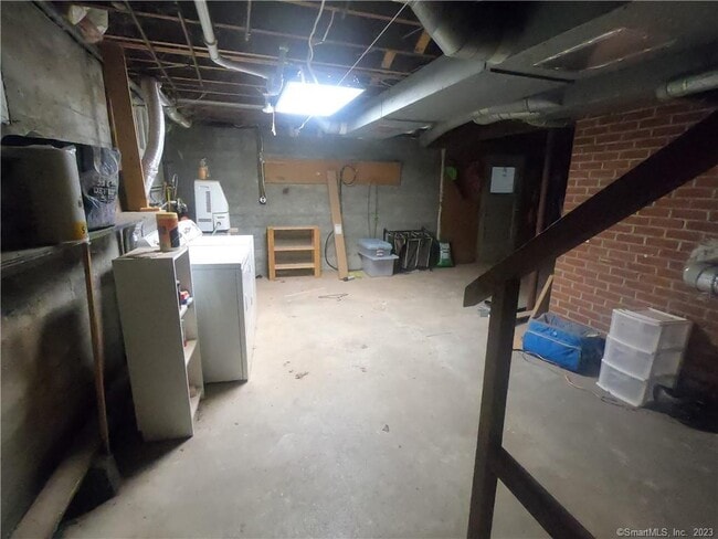 Building Photo - 59 Aitchison Dr