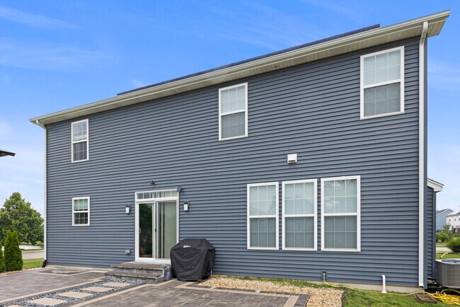 Building Photo - 26325 W Old Orch Trl