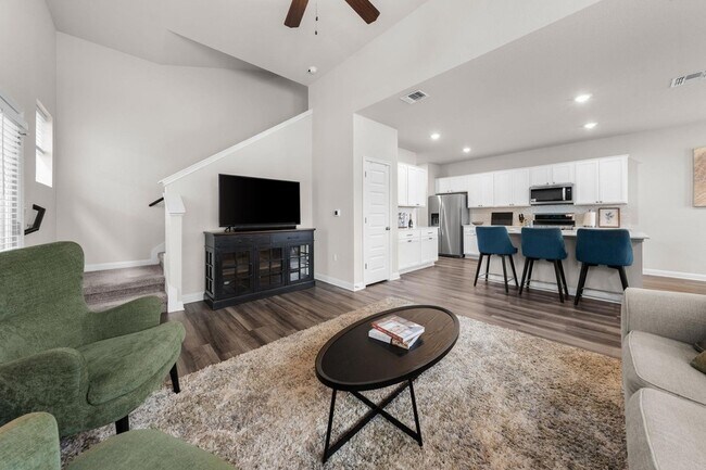 Building Photo - 8109 Mandela Bend