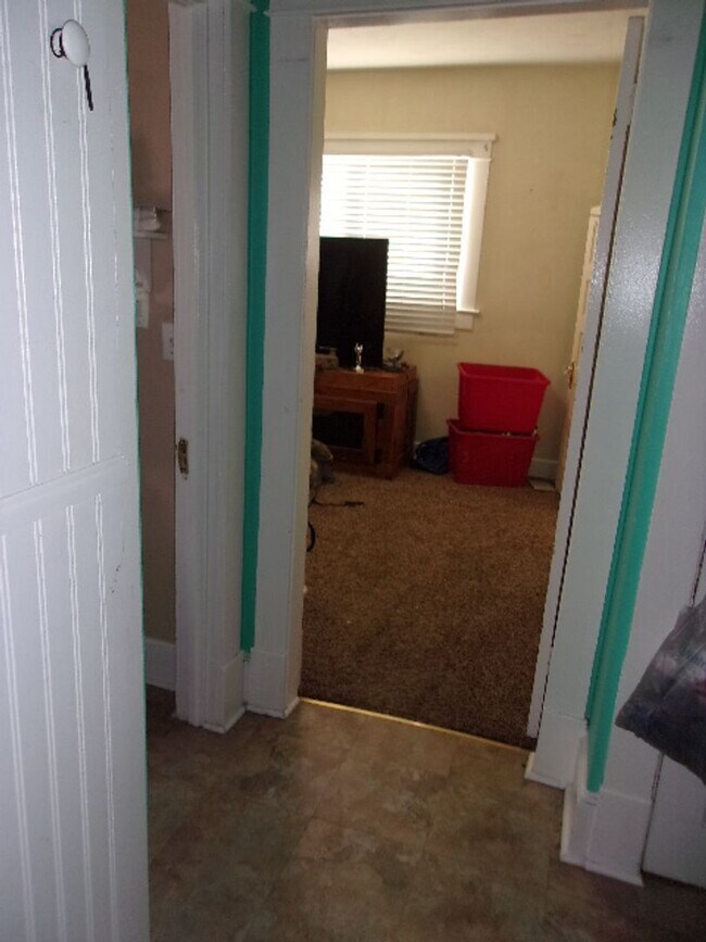 Building Photo - 234 W 400 N