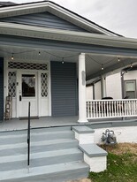Building Photo - 2459 Woodbine Ave