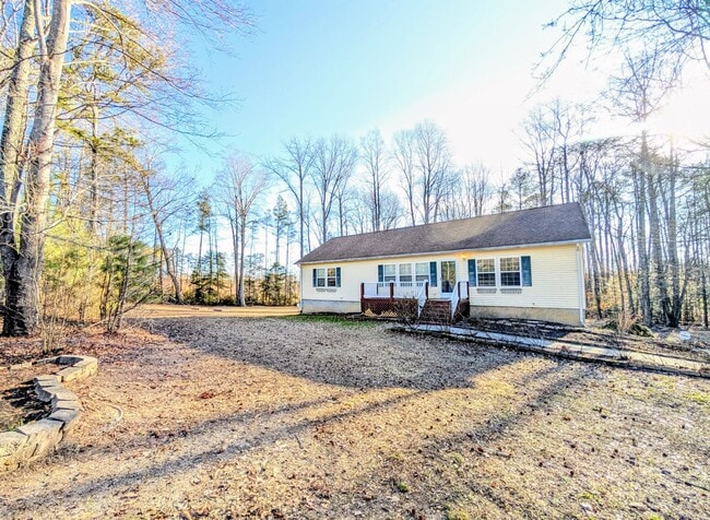 Building Photo - 5281 Barham Rd