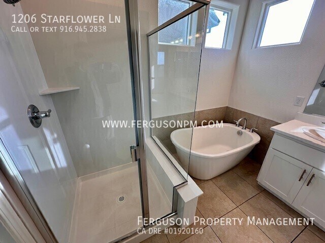 Building Photo - 1206 Starflower Ln