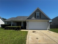 Building Photo - 2118 Queen Elizabeth Ln