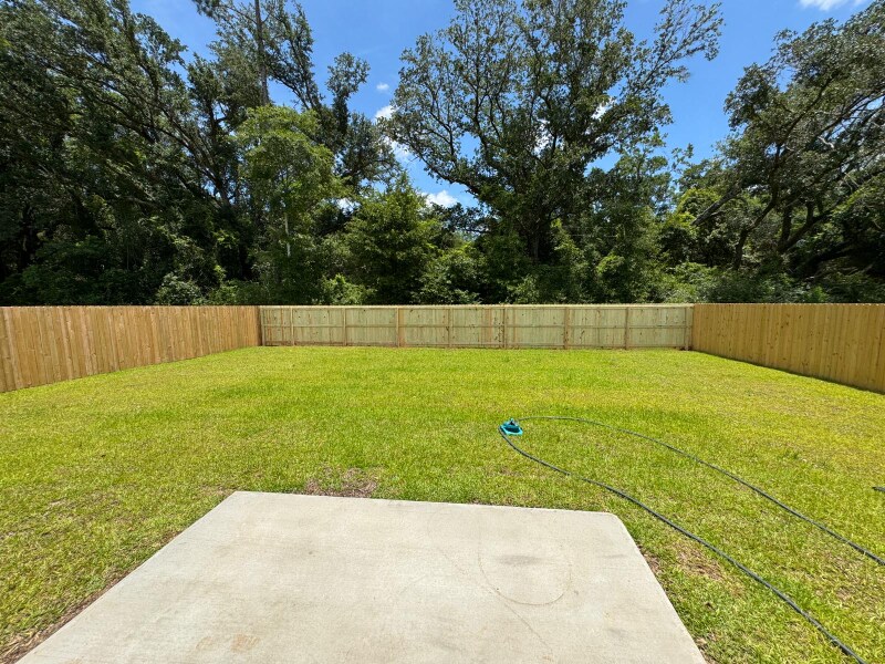 Building Photo - 13744 Shea Cir
