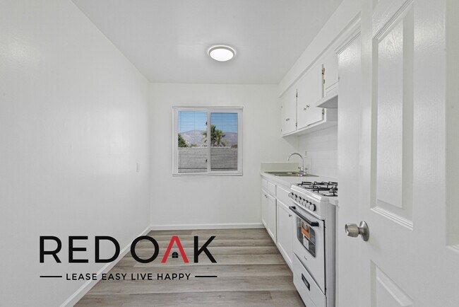 Building Photo - 13311 Maclay St