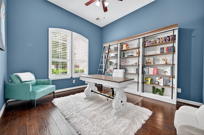 Building Photo - 6854 Adrienne Arbor Dr