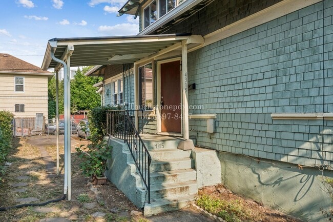 Building Photo - 4315-4317 N. Gantenbein Ave.