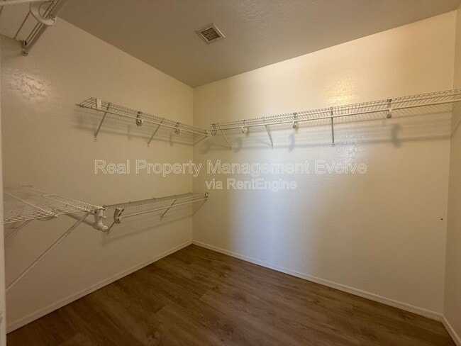 Building Photo - 12334 W Turney Ave