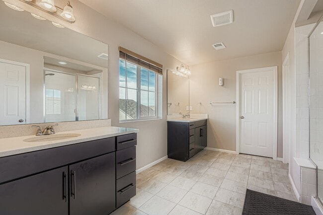 Building Photo - 27111 E Frost Pl