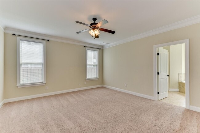 Building Photo - 4215 Windslow Dr