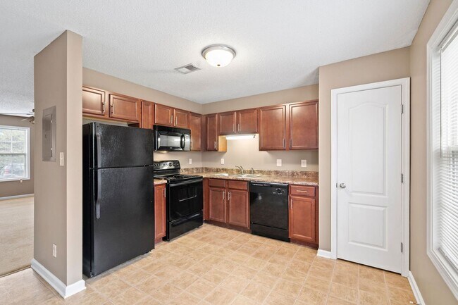 Building Photo - 524 Patriot Park Ct