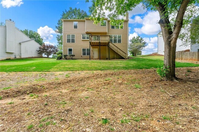 Building Photo - 7260 Foxberry Ct