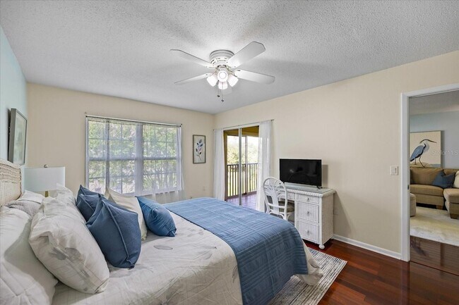 Building Photo - 10280 Imperial Point Dr W