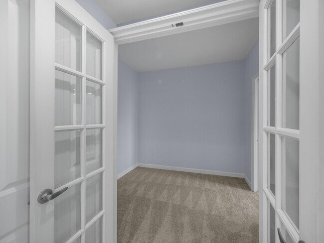 Building Photo - 480 Hibiscus St