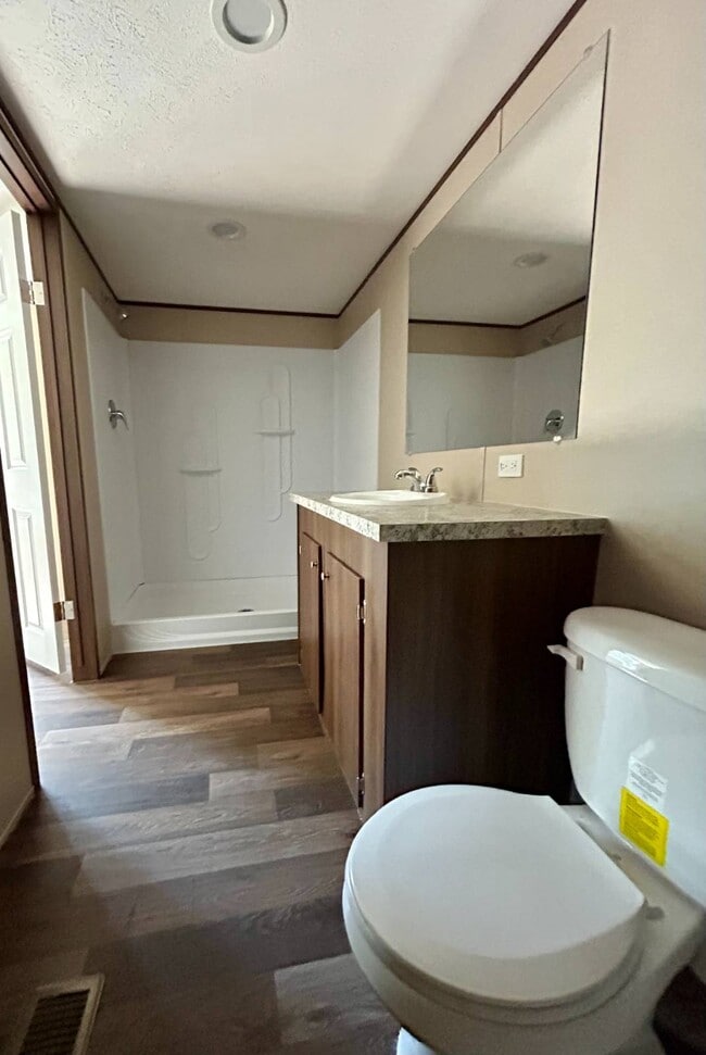 Building Photo - 87 Harvest Cir