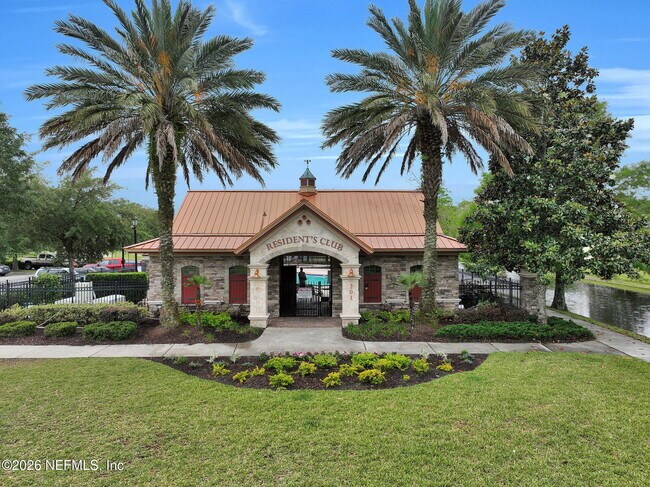 Building Photo - 452 Walnut Dr