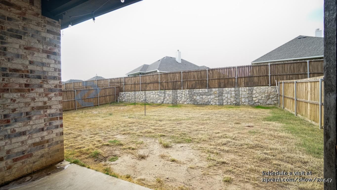 Building Photo - 631 Gould St