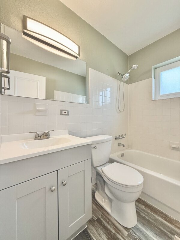 Building Photo - 5045 Osprey Ln
