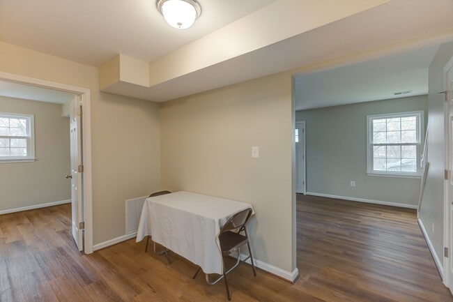 Building Photo - 9202 Douglas St