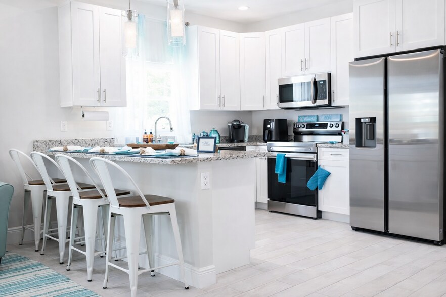 Building Photo - 2682 Nokomis Ave