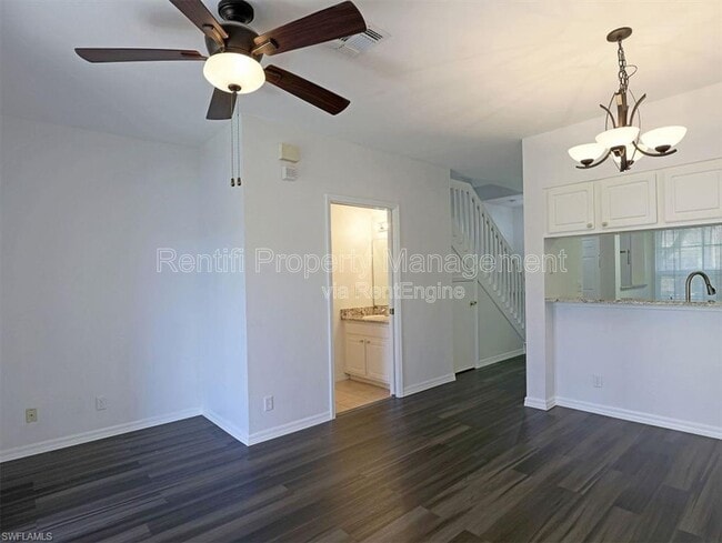 Building Photo - 10036 Poppy Hill Dr