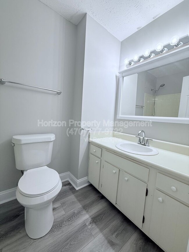 Building Photo - 2498 Hidden Cove Ct