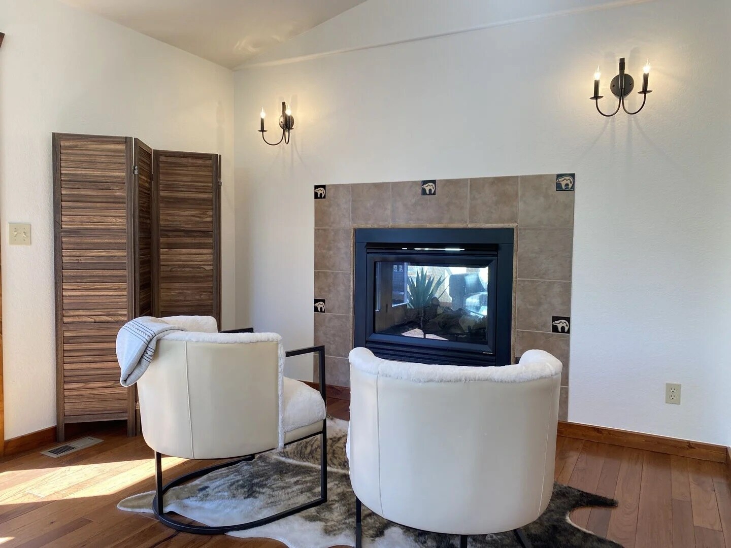 primary bed - 850 Blacksmith Rd