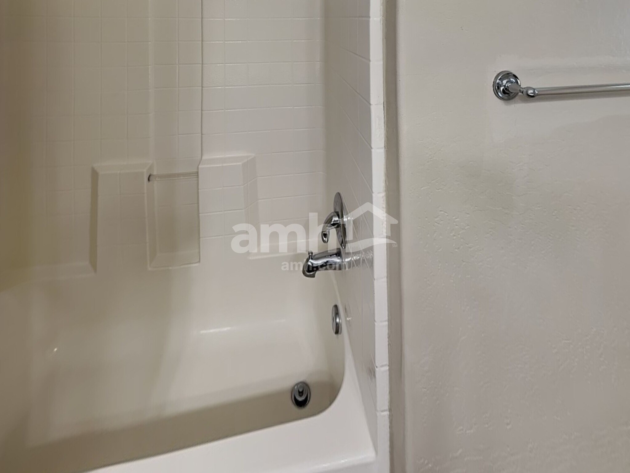 Building Photo - 15472 W Statler Cir