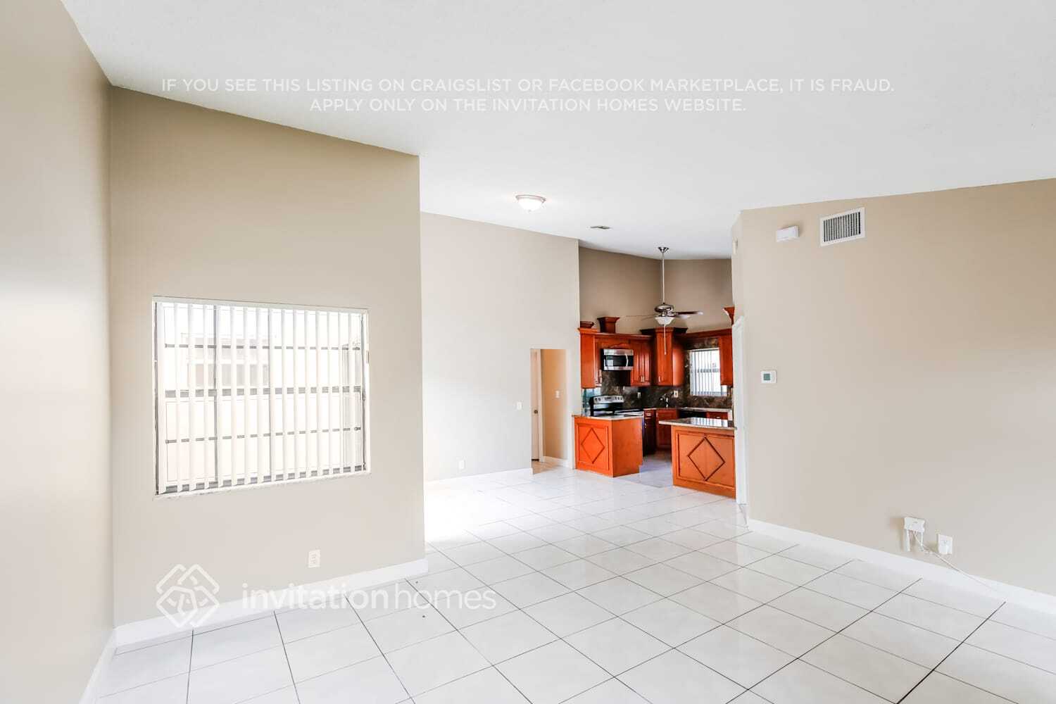 Building Photo - 9810 SW 57th St