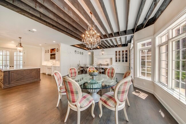 Building Photo - 51 Chestnut Ridge Rd