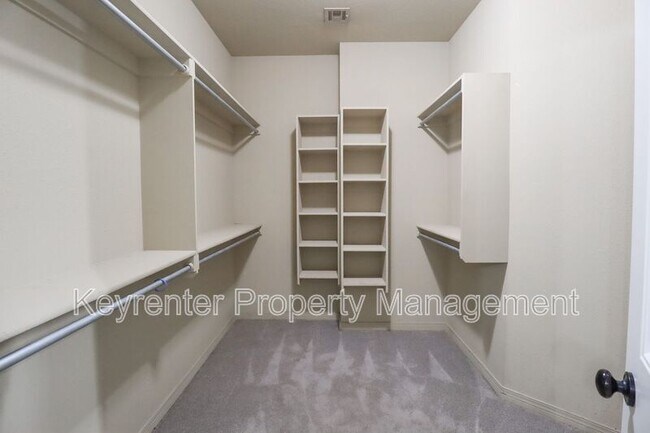 Building Photo - 12683 S 67th E Ave