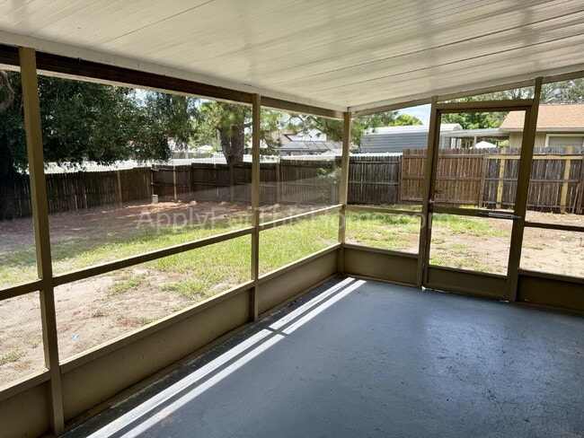 Building Photo - Single Family Home - Carrollwood Area
