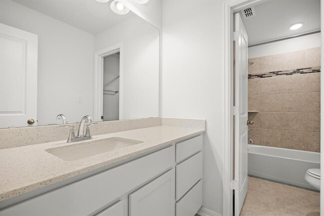 Building Photo - 917 Blue Oak Blvd