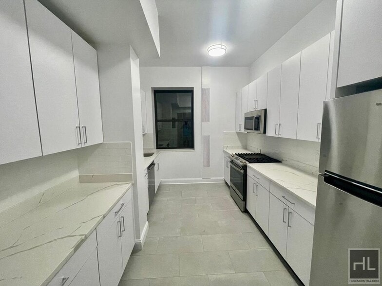 Building Photo - EAST 91 STREET