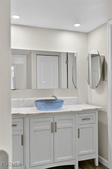 Building Photo - 12350 Woodrose Ct