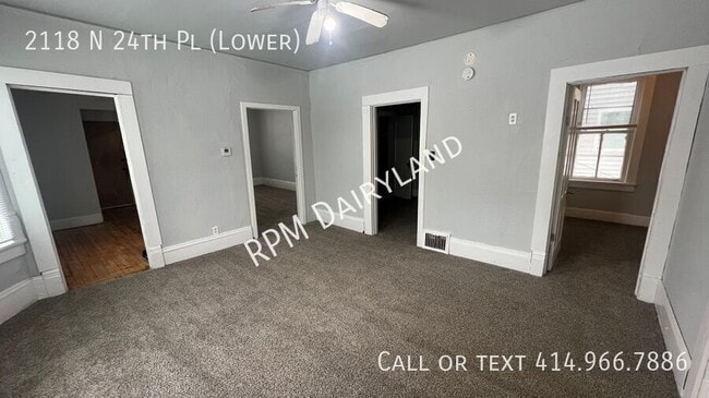 Building Photo - 2118 N 24th Pl