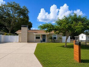 Building Photo - 4405 W Wallcraft Ave