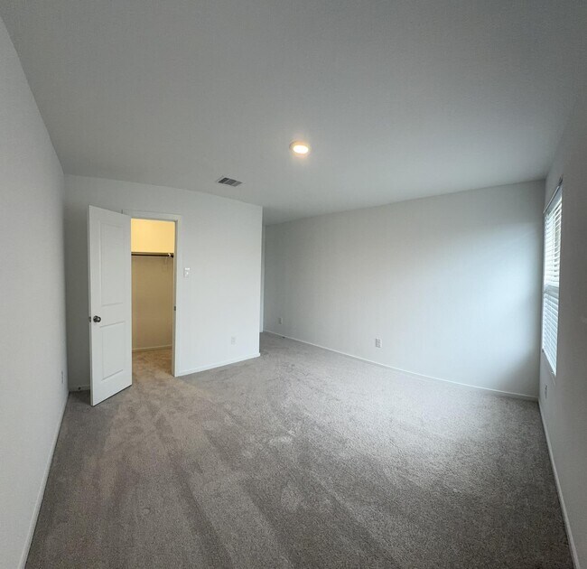 Building Photo - 9807 Keystone Meadow Pl