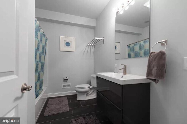 Building Photo - 2632-34 Ritter St