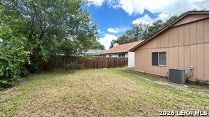 Building Photo - 9633 Ivy Bend St