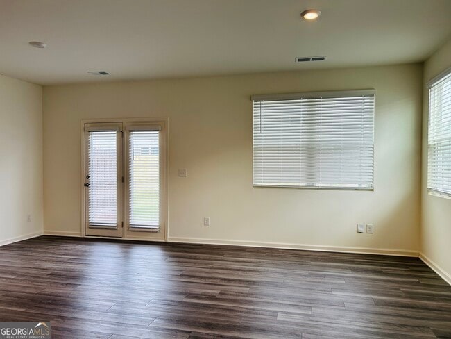 Building Photo - 307 Aldgate Wy