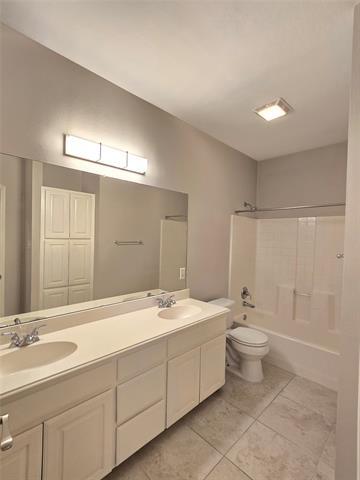 Building Photo - 610 Manchester Dr