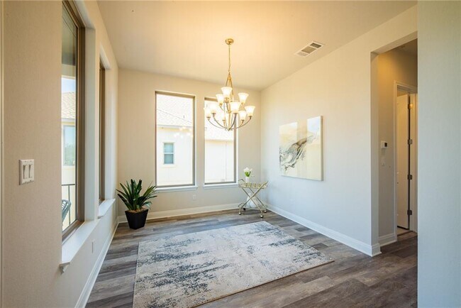 Building Photo - 1329 Deering Creek Dr