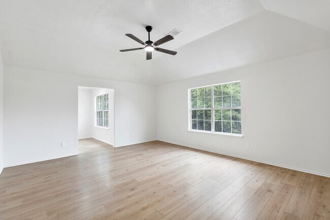 Building Photo - 9031 Aspen Trace Ln