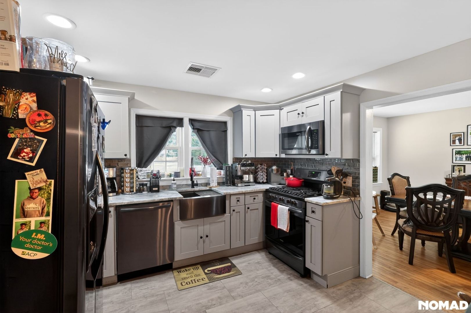 Building Photo - 12 Fetherman St