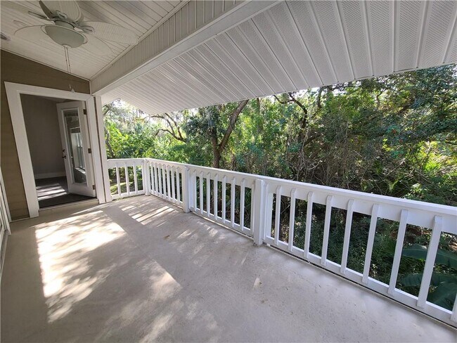 Building Photo - 4970 Marina Palms Dr