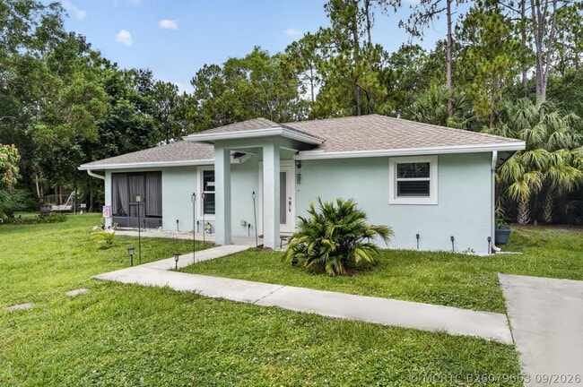 Building Photo - 16143 127th Dr N