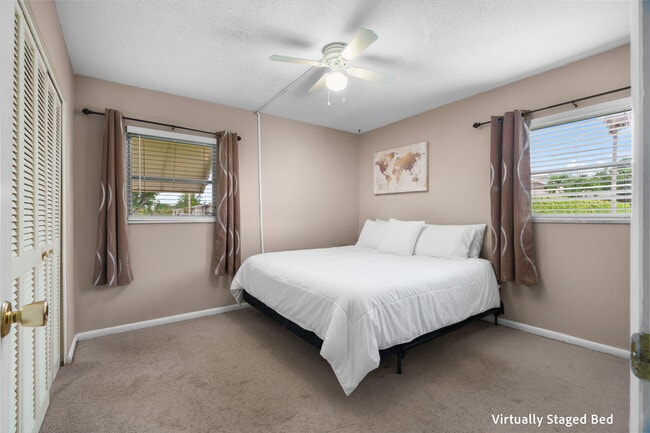 Building Photo - 410 NE 17th Ave